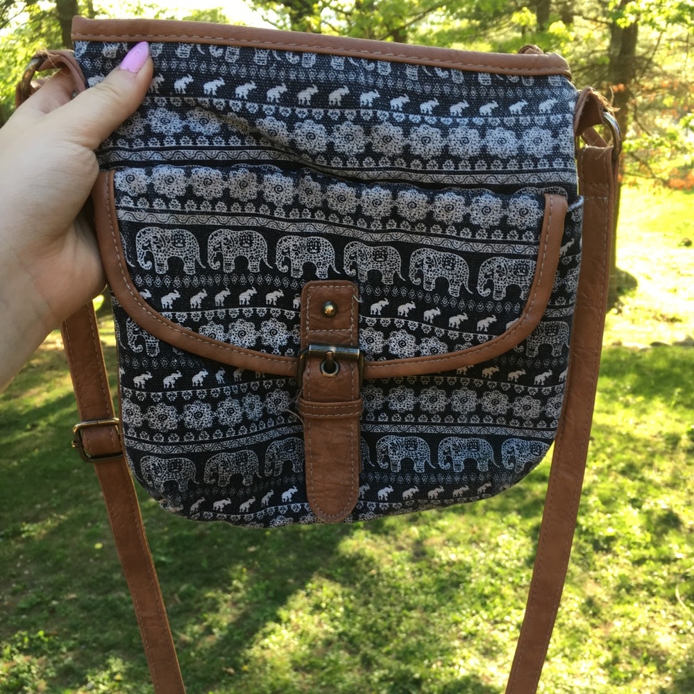 Cute elephant print purse